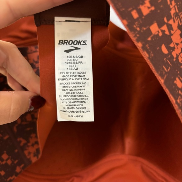 NWT Brooks Seamless Racerback Run Bra Size 40E | Glitch Print/Copper | 350085213 - Picture 9 of 9
